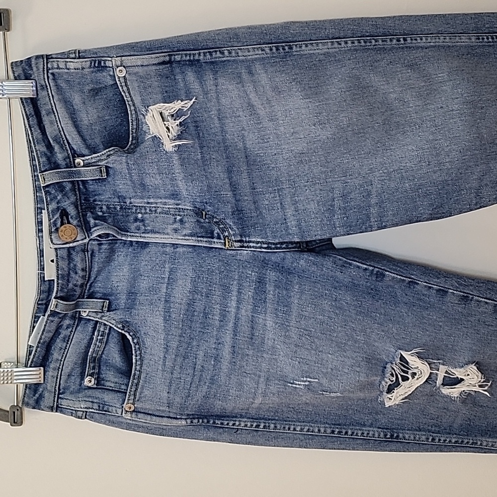 Amo Babe Forget Me Not Straight cropped Blue Distressed Women Jeans Size 28 - Picture 3 of 16
